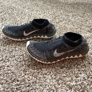 Nike Black and White Knit Running Shoes
